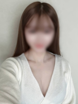 桐谷 ゆりな
